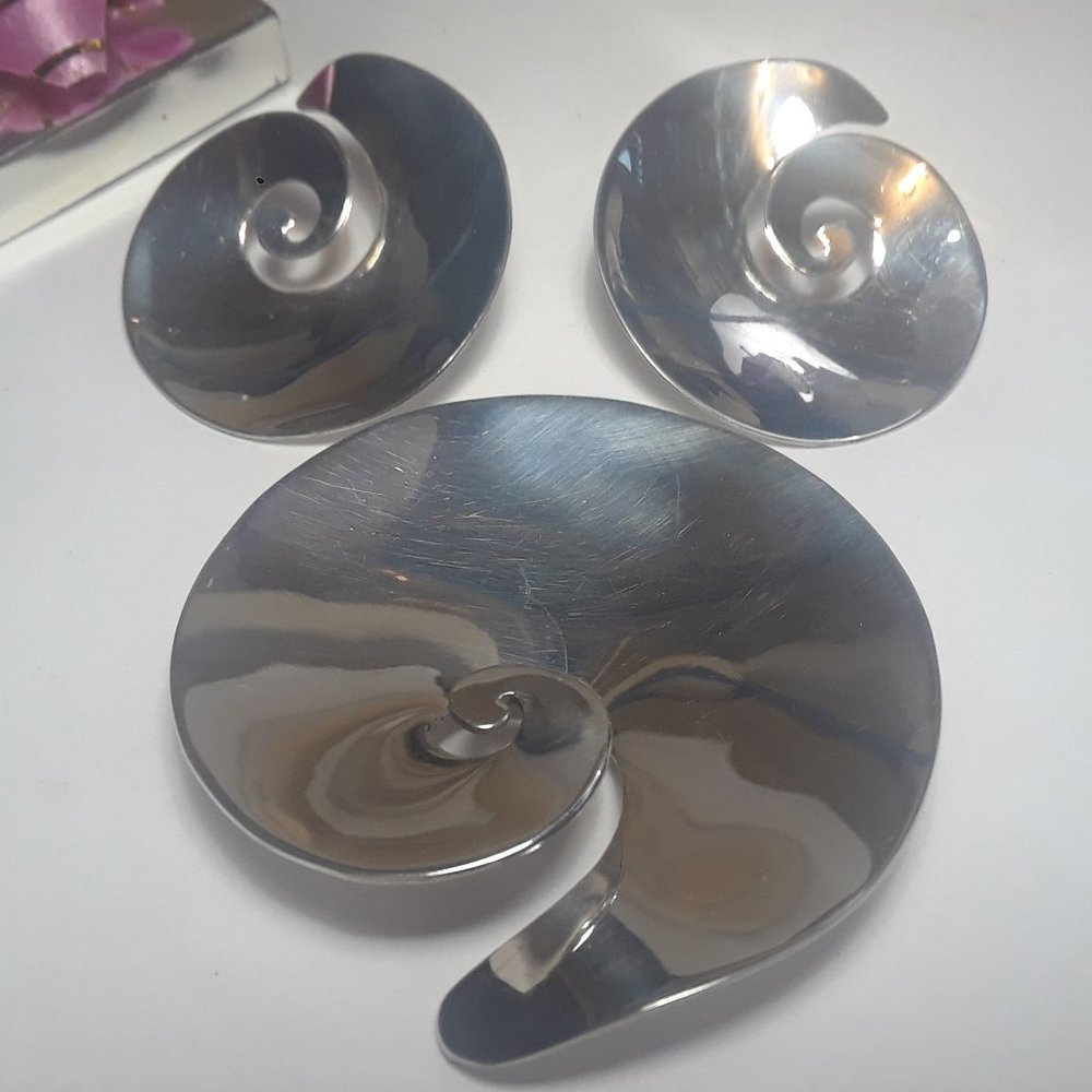 Estate Snail style post Earrings & matching Pin Sterling Silver Mexico Set#16507